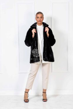 Foster | Luxury American Blackglama Mink Fur Jacket Diagonal Cut With Lavish Collar