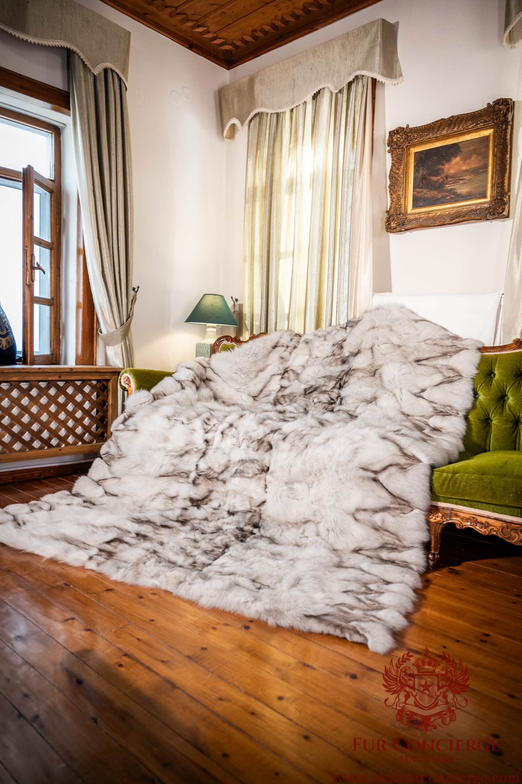 Bari | Real Luxurious Norwegian Saga Blue Fox Fur Throw – Bed Runner